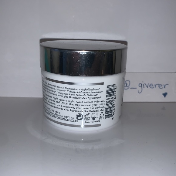 Kiehl’s Clearly Corrective Brightening Moisture - Picture 6 of 10